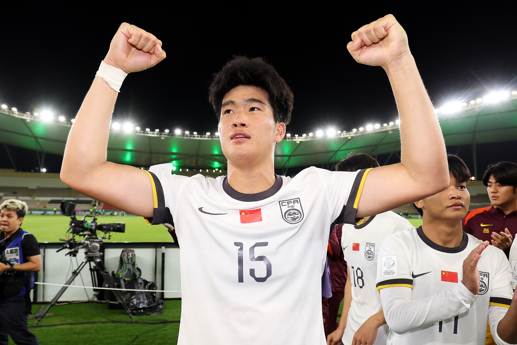 乐鱼官网-U23国足的中卫不只是防守,还能出球和砸开越南铁桶阵